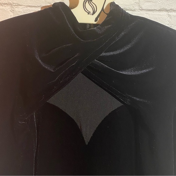 🎈SOLD 🚨VINTAGE DRESS Night Way Black Velvet Mesh Front & Back Long Maxi Dress - Picture 5 of 16